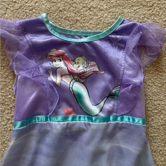 🤍Disney princess Little mermaid 🤍Nightgown girls size 5 - Picture 2 of 5